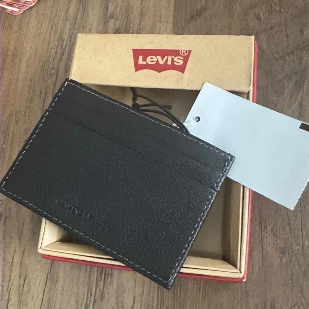 Levi's Black Leather Slim Card Sleeve with Silver Logo